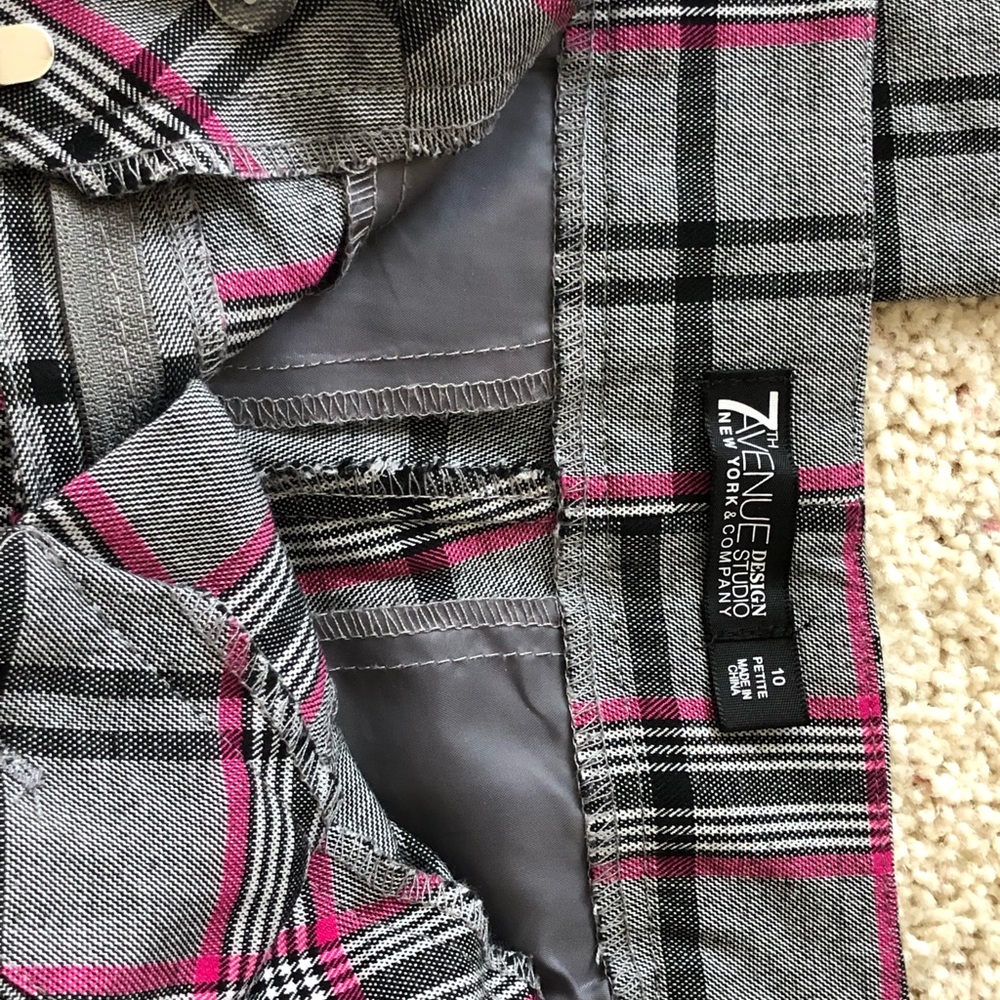 Gently used pink plaid dress pants, size 10 petite